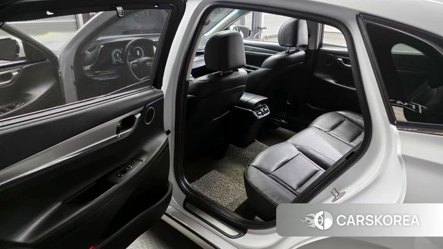 Hyundai The New Grandeur IG Hybrid 2022 Белый из Кореи, фото 2