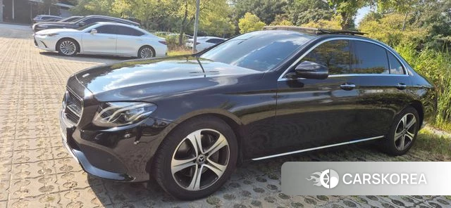 Mercedes-Benz E-Class W213 2019 Черный из Кореи, фото 2