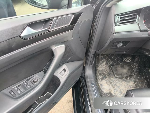 Volkswagen Magotan 2021 Черный из Китая, фото 2