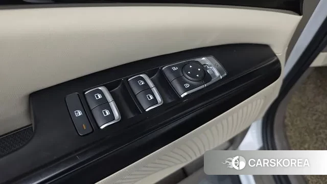 Kia Carnival 4th generation 2022 Белый из Кореи, фото 2