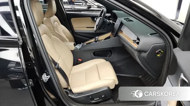 Polestar Polestar 2 2022 Черный из Кореи, фото 2