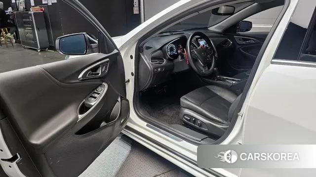 Chevrolet (GM Daewoo) The New Malibu 2019 Белый из Кореи, фото 2