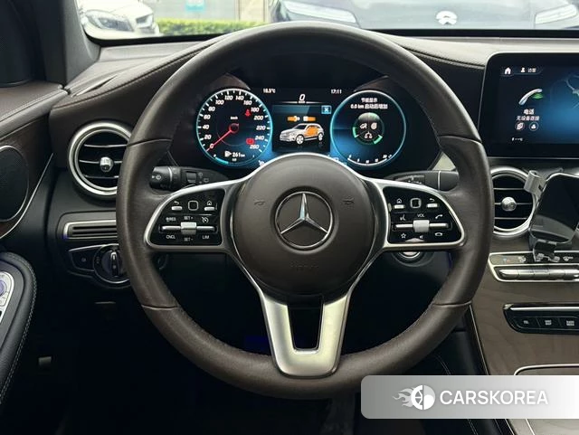 Mercedes-Benz GLC 2021 Черный из Китая, фото 2