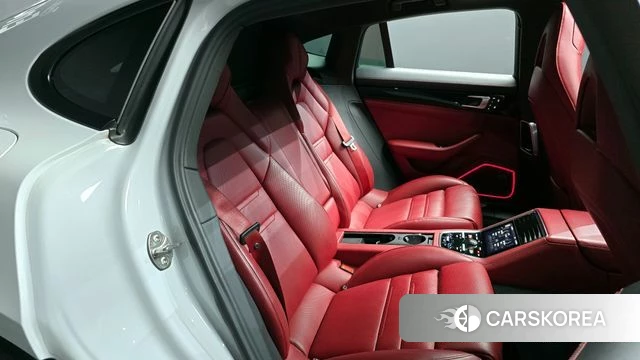 Porsche Panamera (971) 2022 Белый из Кореи, фото 2