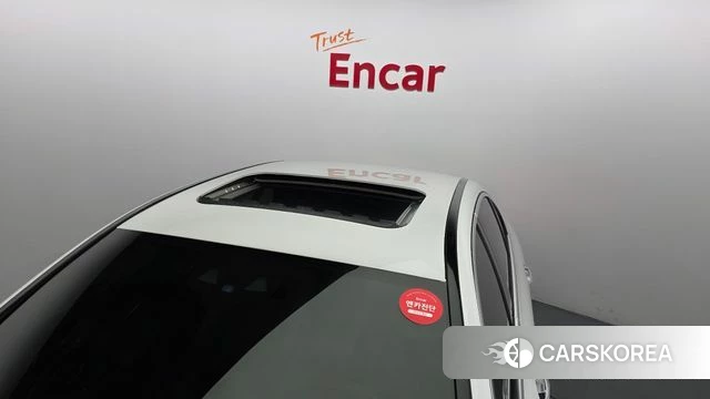 Mercedes-Benz E-Class W213 2021 Белый из Кореи, фото 2