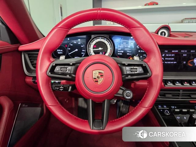 Porsche 911(992) 2024 Серебряный из Кореи, фото 2