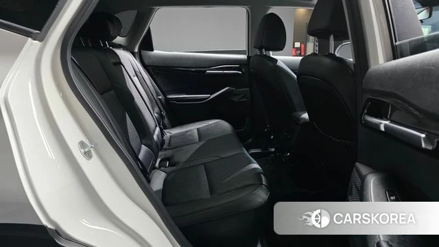 Kia Seltos 2019 Белый из Кореи, фото 2