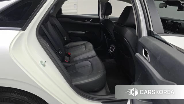 Kia K5 3rd generation 2021 Белый из Кореи, фото 2