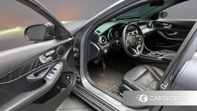 Mercedes-Benz C-Class W205 2019 Серый из Кореи, фото 2
