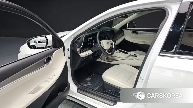 Hyundai The New Grandeur IG Hybrid 2022 Белый из Кореи, фото 2
