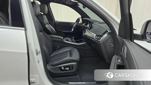 BMW X5 (G05) 2022 Белый из Кореи, фото 2