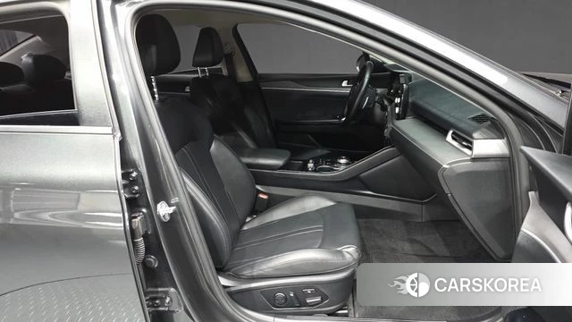 Kia K5 3rd generation 2022 Серый из Кореи, фото 2