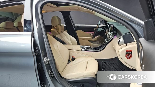 Mercedes-Benz C-Class W205 2019 Серый из Кореи, фото 2