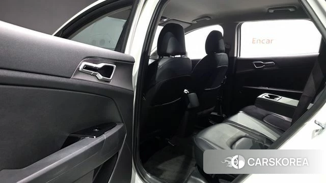 Kia Sportage 5th Generation 2022 Белый из Кореи, фото 2