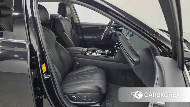 Genesis G80 (RG3) 2024 Черный из Кореи, фото 2