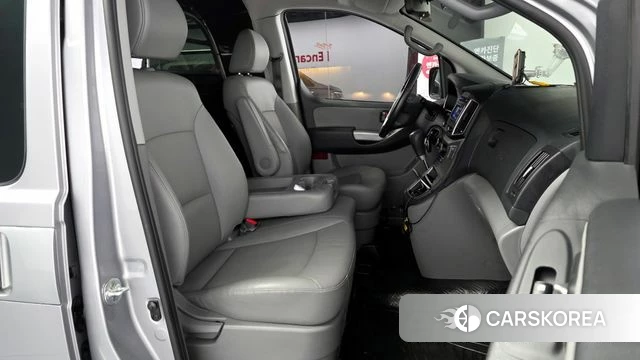 Hyundai The New Grand Starex 2020 Серебряный из Кореи, фото 2