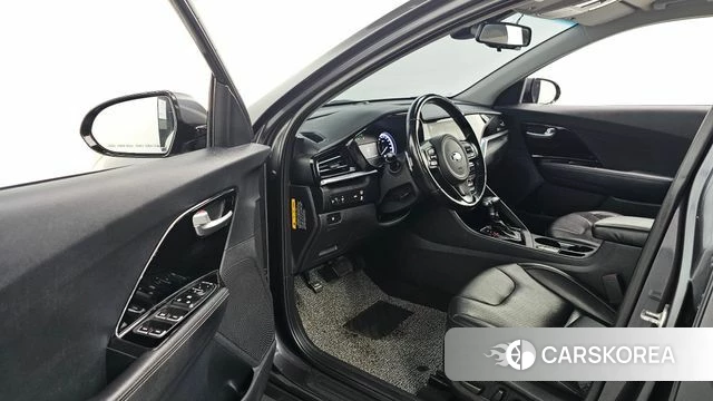 Kia The New Niro 2019 Серый из Кореи, фото 2