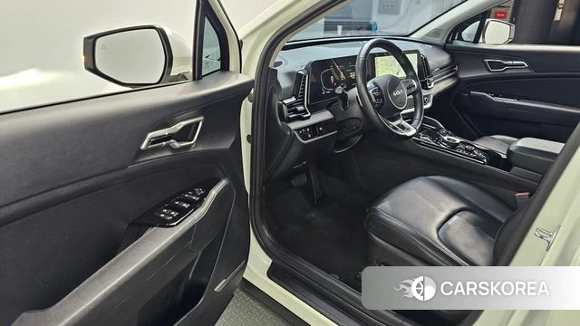 Kia Sportage 5th Generation Hybrid 2023 Белый из Кореи, фото 2