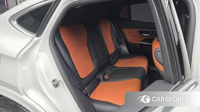 Mercedes-Benz GLC-Class X254 2024 Белый из Кореи, фото 2