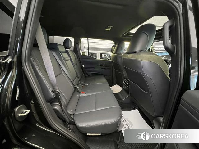 Lexus GX 2025 Черный из Китая, фото 2
