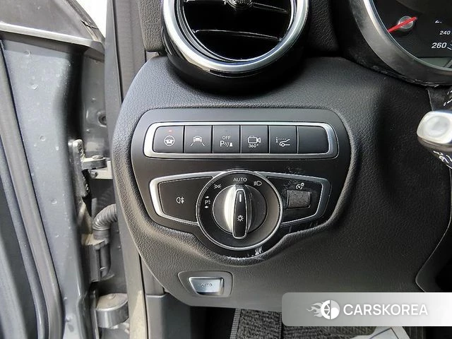 Mercedes-Benz GLC-Class X253 2018 Серый из Кореи, фото 2