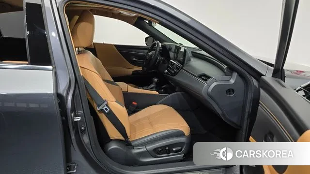 Lexus ES300h 7th generation 2022 Серый из Кореи, фото 2