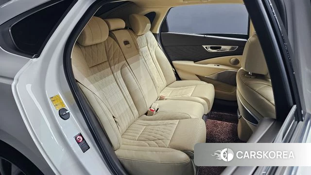 Kia The New K9 2nd generation 2022 Белый из Кореи, фото 2