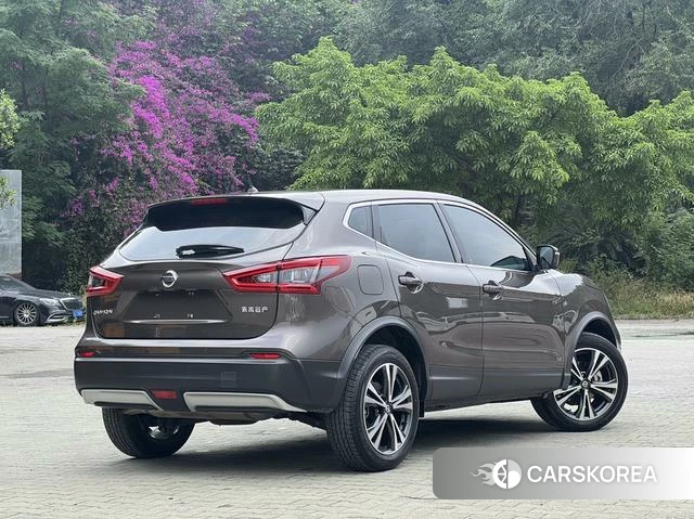 Nissan Qashqai 2021 Темно-серый из Китая, фото 2
