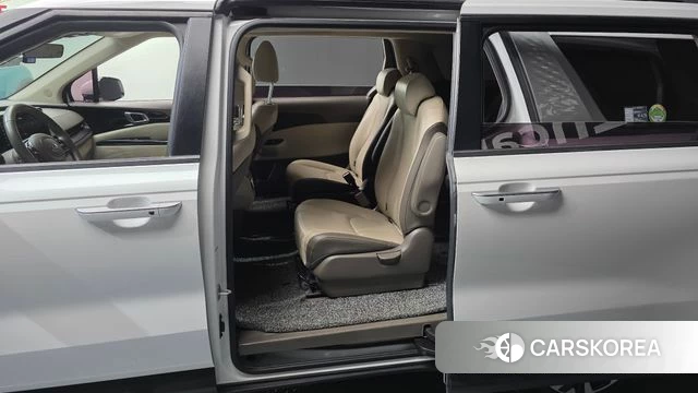 Kia Carnival 4th generation 2020 Белый из Кореи, фото 2