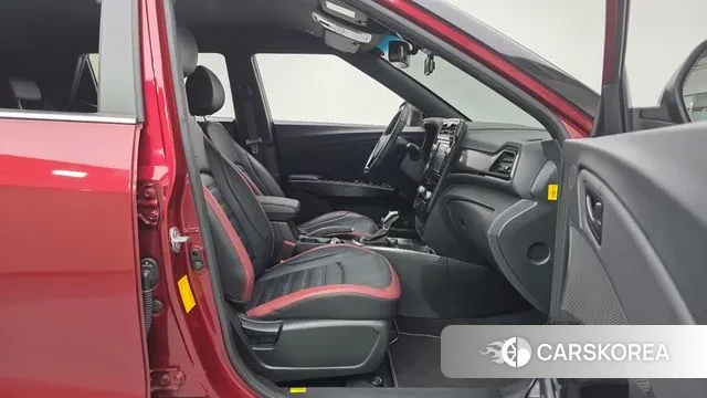 Ssangyong Berry New Tivoli 2021 Красный из Кореи, фото 2