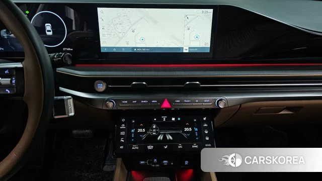 Hyundai Grandeur Hybrid (GN7) 2023 Белый из Кореи, фото 2