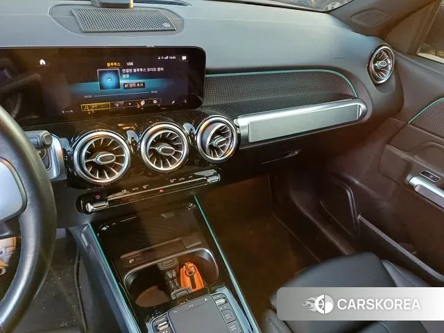 Mercedes-Benz GLB-Class X247 2021 Черный из Кореи, фото 2