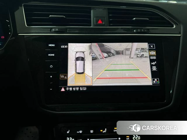 Volkswagen Tiguan second Generation 2023 Белый из Кореи, фото 2