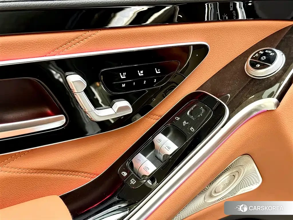 Mercedes-Benz Maybach S-Class 2024 Черный из Китая, фото 2