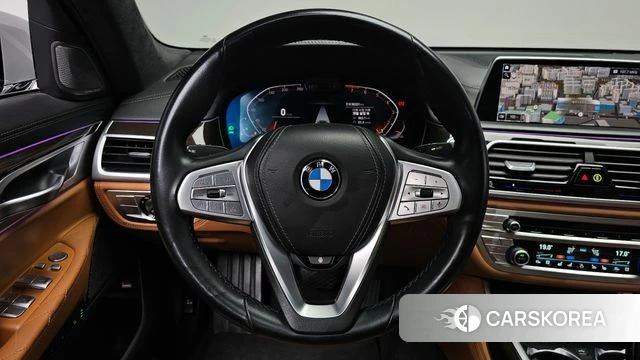 BMW 7 Series (G11) 2021 Серебристо-серый из Кореи, фото 2