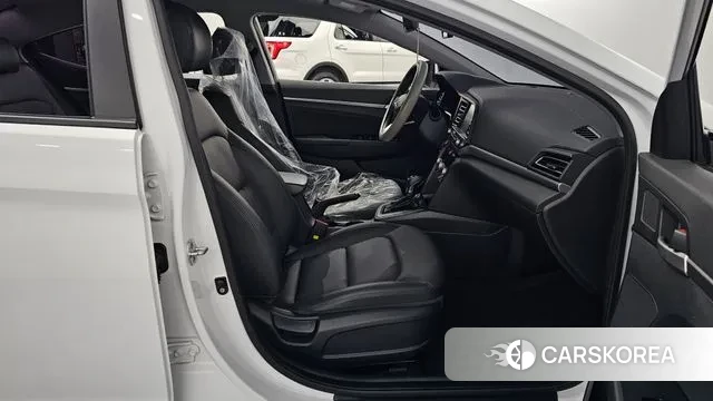 Hyundai The New Avante AD 2019 Белый из Кореи, фото 2