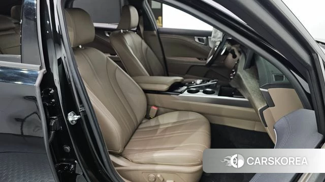 Kia K8 2021 Черный из Кореи, фото 2