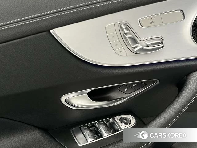 Mercedes-Benz E-class (imported) 2022 Белый из Китая, фото 2
