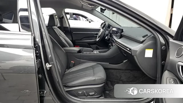 Hyundai Sonata D Edge Hybrid (DN8) 2024 Серый из Кореи, фото 2