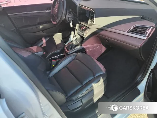 Hyundai Avante AD 2018 Белый из Кореи, фото 2