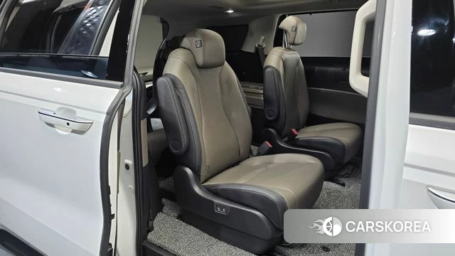 Kia The New Carnival 4th Generation 2024 Белый из Кореи, фото 2