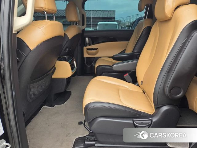 Kia Carnival 4th generation 2021 Черный из Кореи, фото 2