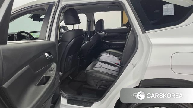 Hyundai The New Santa Fe 2022 Белый из Кореи, фото 2