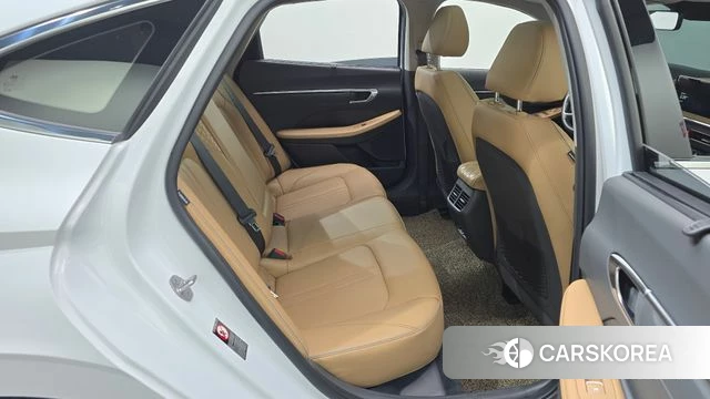 Hyundai Sonata (DN8) 2022 Белый из Кореи, фото 2