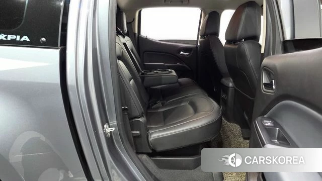 Chevrolet (GM Daewoo) Real New Colorado 2021 Серый из Кореи, фото 2
