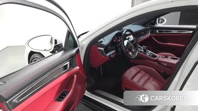 Porsche Panamera (971) 2018 Белый из Кореи, фото 2