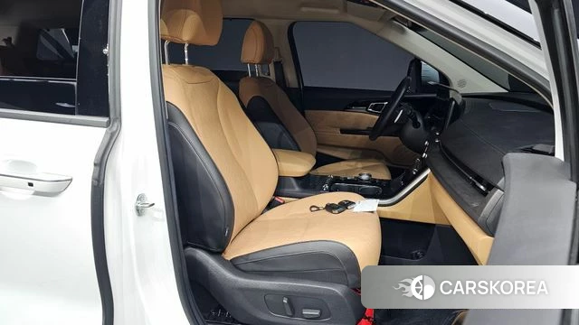Kia Carnival 4th generation 2023 Белый из Кореи, фото 2