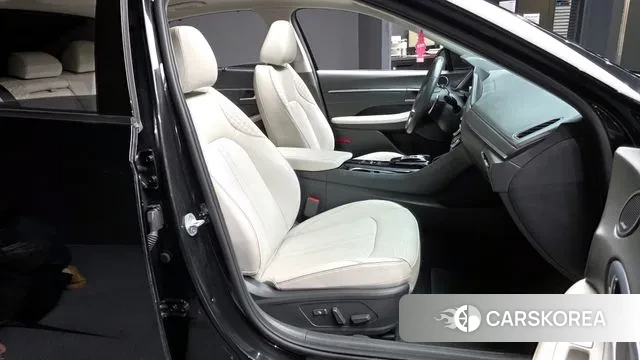 Hyundai Sonata (DN8) 2020 Черный из Кореи, фото 2