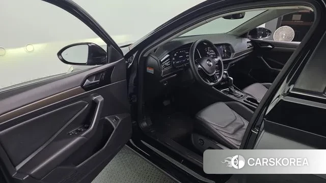 Volkswagen 7th Generation of Jetta 2021 Черный из Кореи, фото 2