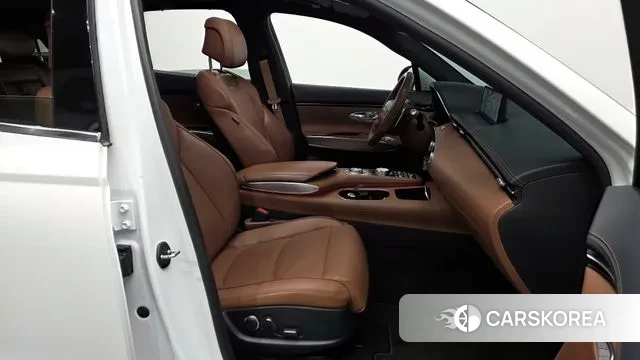 Genesis GV70 2021 Белый из Кореи, фото 2